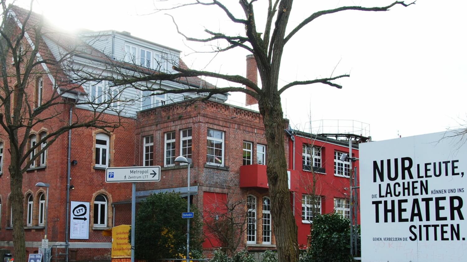 Die Außenansicht des Landestheater Tübingen.