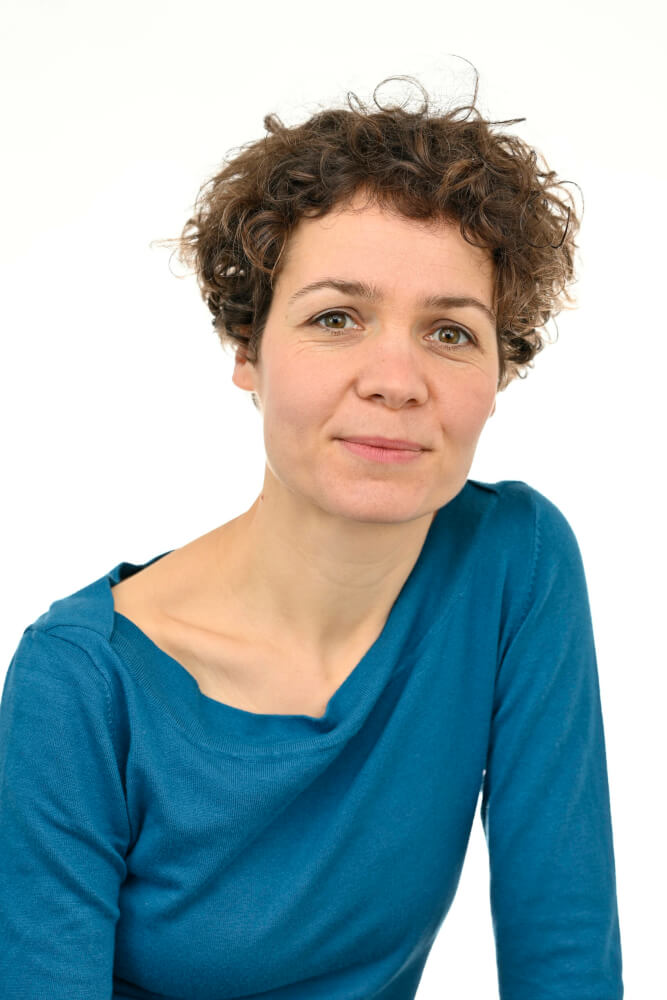 Zu sehen ist Gundula Hoffmann, Direktorin Figurentheater Theater Chemnitz