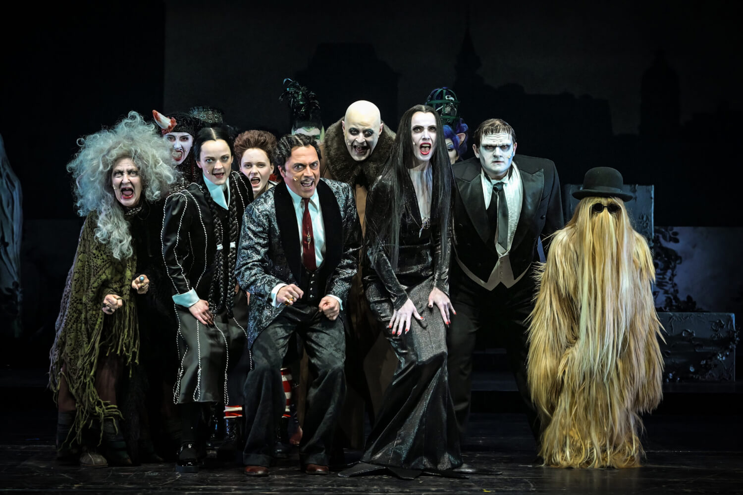 The Addams Family: Iris Atzwanger, Carlotta Hein, Emma Kretschmer, Michael Kamp, Holger Kraft, Maike Elena Schmidt, Gregor Loebel, Svea Schiedung